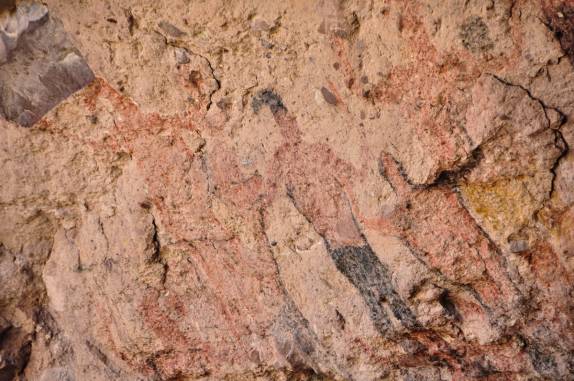 As enormes figuras humanas nas pinturas rupestres da Sierra de Santa Marta, região de San Ignacio, no deserto Vizcaino (Baja California - México)
